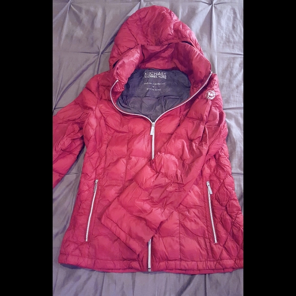 MICHAEL Michael Kors Jackets & Blazers - NWOT Michael Kors Packable Down Fill Jacket